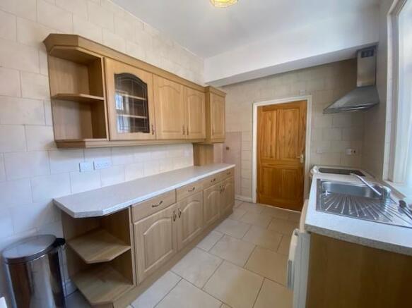 KITCHEN.jpg