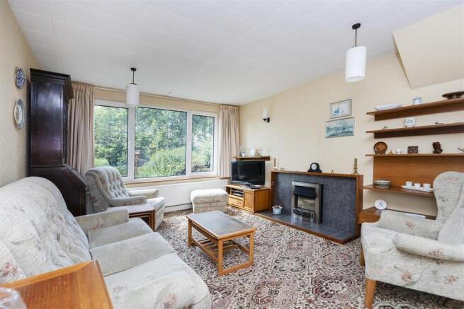 Bramleys Estate Agents - Garner Lane - Highburton 