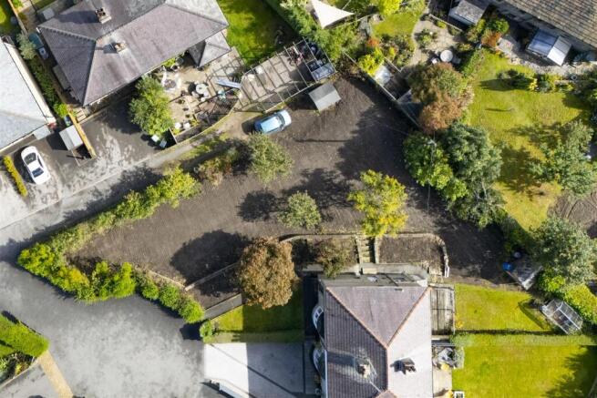 Bramleys Estate Agents - The Crescent - New Mill (