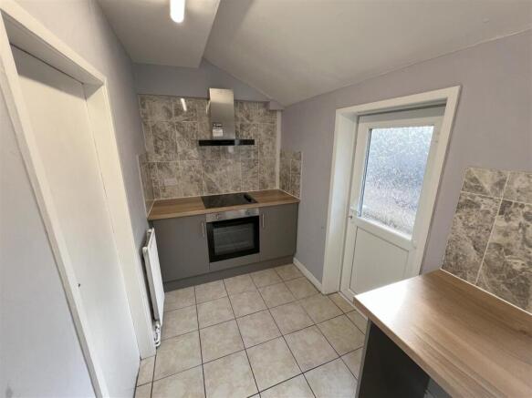 KITCHEN.jpeg