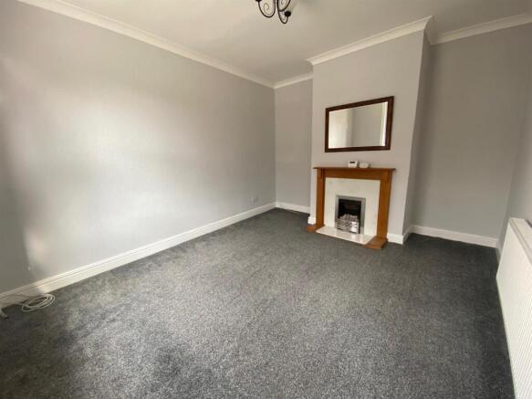 LOUNGE.jpg