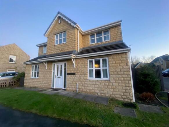 FRONT EXTERNAL 1.jpg