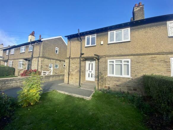 Bramleys Estate Agents - Knowl Road - Mirfield (5)