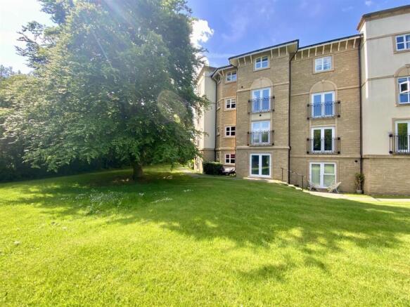 Bramleys Estate Agents - Marmaville Court - Mirfie