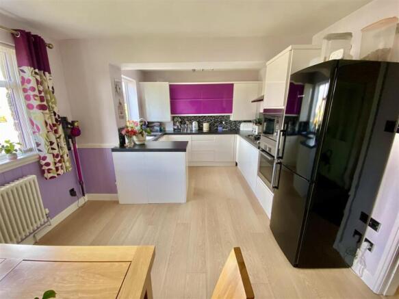 Bramleys Estate Agents - Lady Heton Drive - Mirfie