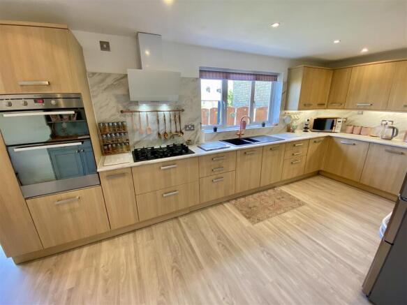 Bramleys Estate Agents - Oakfield Drive - Mirfield