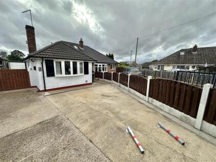 Lawrence Crescent, Heckmondwike