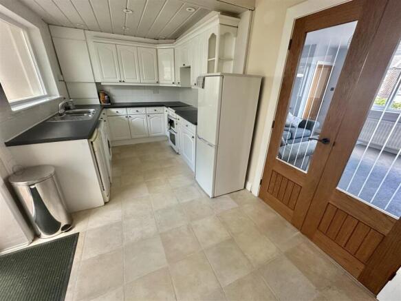 Bramleys Estate Agents - Enfield Drive - Batley (5