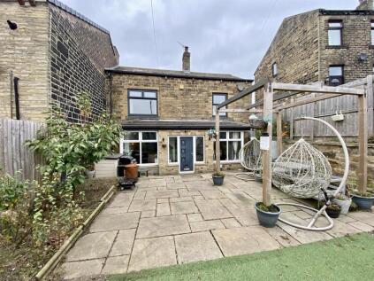 Knowles Hill Road, Dewsbury