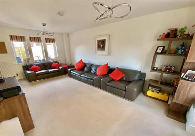 Bramleys Estate Agents - Moorcroft Close - Mirfiel