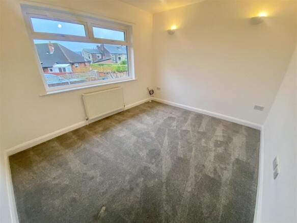 Bramleys Estate Agents - Hepworth Drive - Mirfield