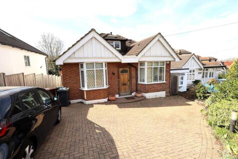 Caldecote Gardens, Bushey