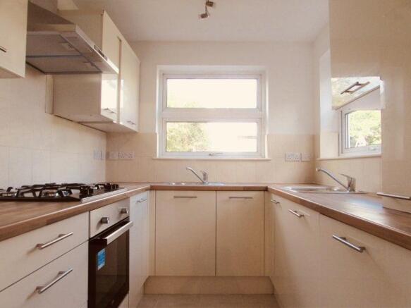 Communal kitchen.jpg