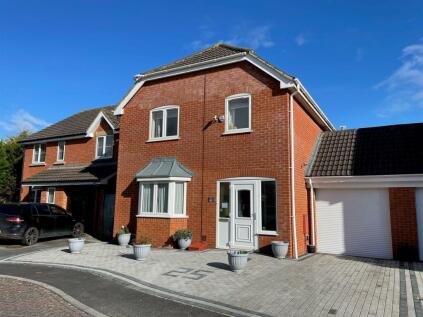 Aldwych Close, Burnham-On-Sea