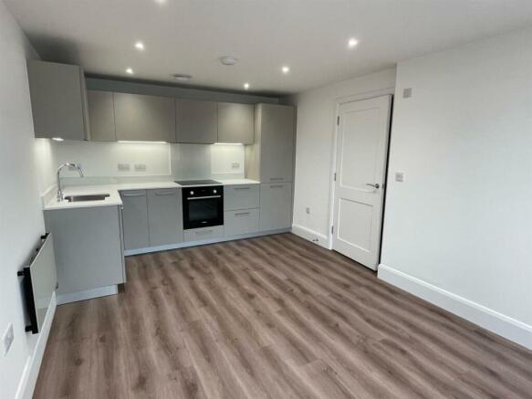 Kitchen;.jpg
