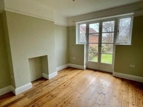 Dining Room.jpg