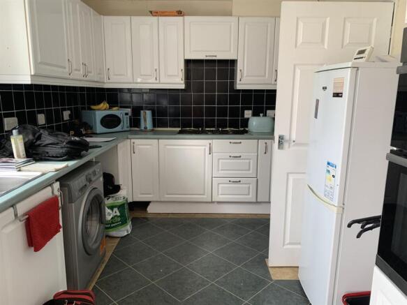 Kitchen.jpg
