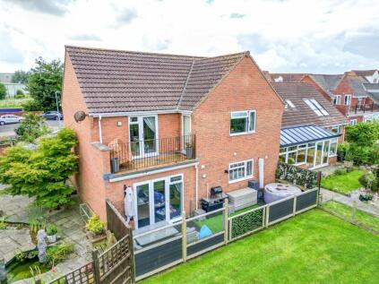 Lakeside, Bristol Road, Highbridge