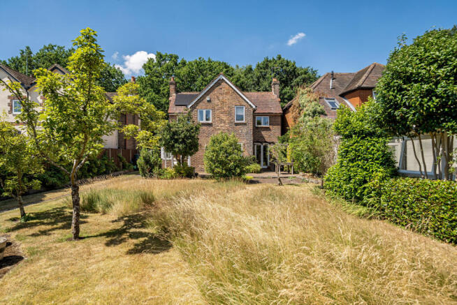 1317358-6-6862942...