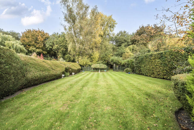 1365554-8-68e67d5...