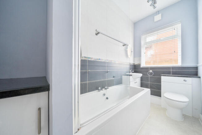 1376433-10-6911ae...