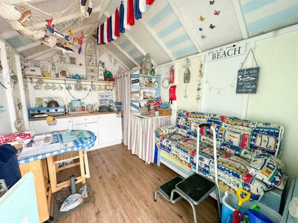 BEACH HUT INTERIOR