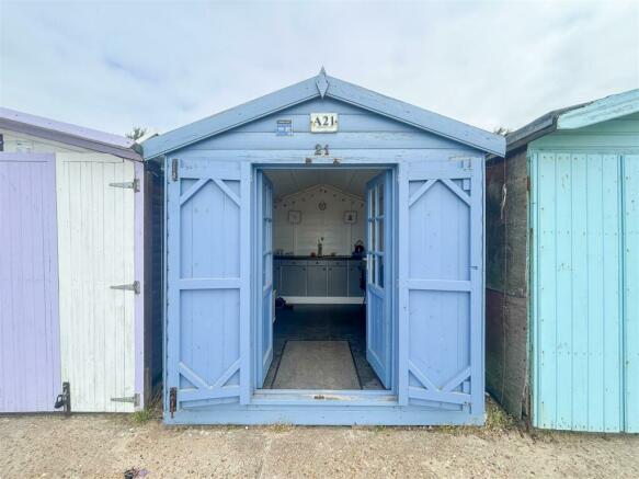 OUTSIDE VIEW OF BEACH HUT