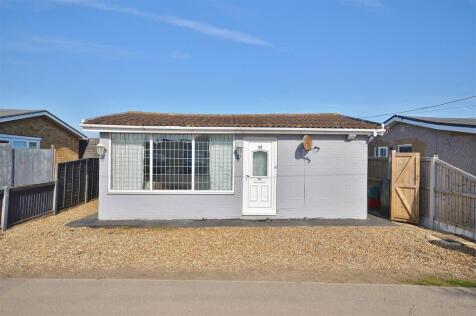 Colne Way, Point Clear Bay