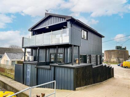 Tower Estate, Point Clear Bay, Essex