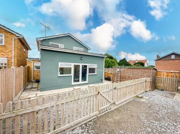 OUTSIDE- REAR GARDEN