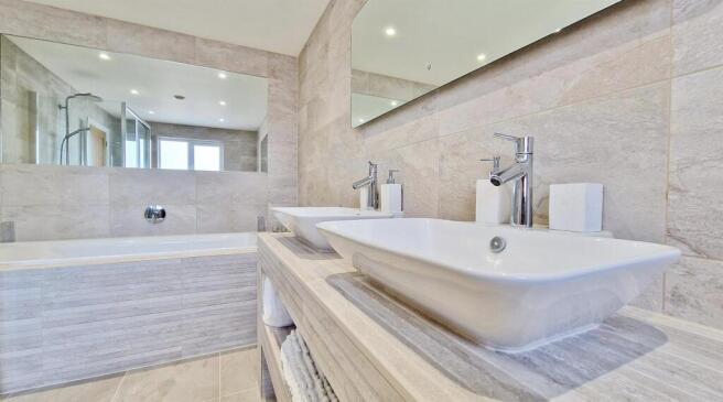 Alternate View Of En-Suite