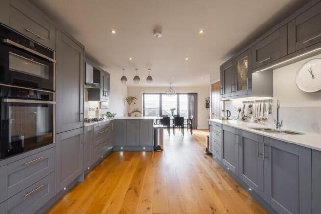 Dining Kitchen