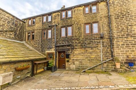 Paris, Scholes, Holmfirth, HD9