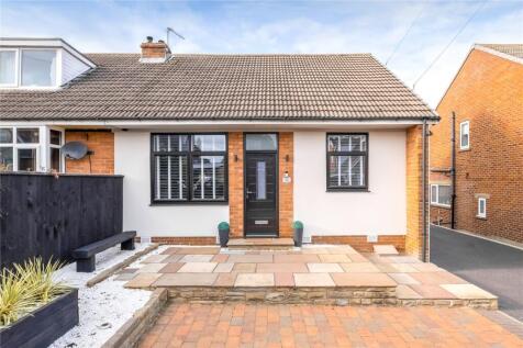 Westfield Drive, Skelmanthorpe, Huddersfield, HD8