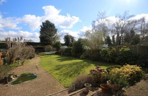 St. Leonards Close, Leighton Buzzard, Bedfordshire