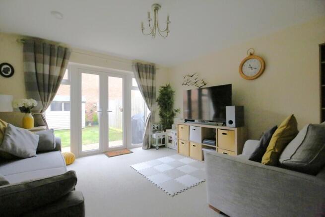Living/dining room 