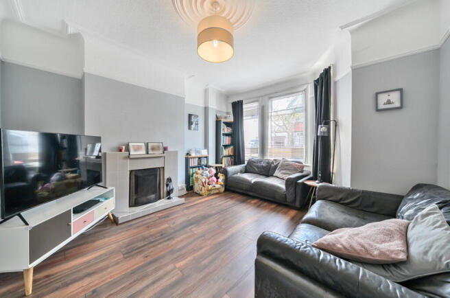 1333734-8-689376a...