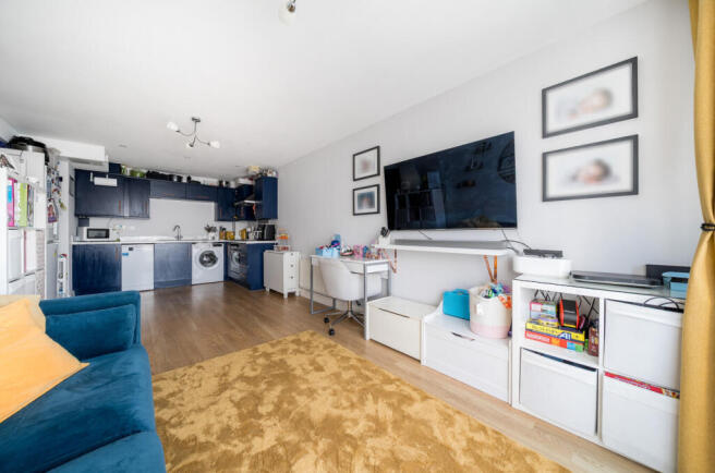 1401976-12-696fd5...