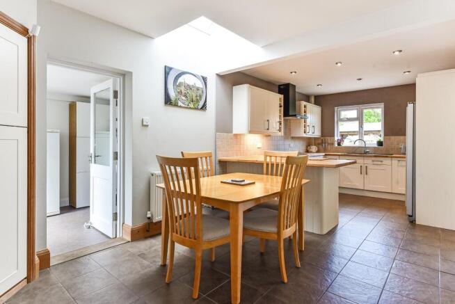 Kitchen/Dining Room