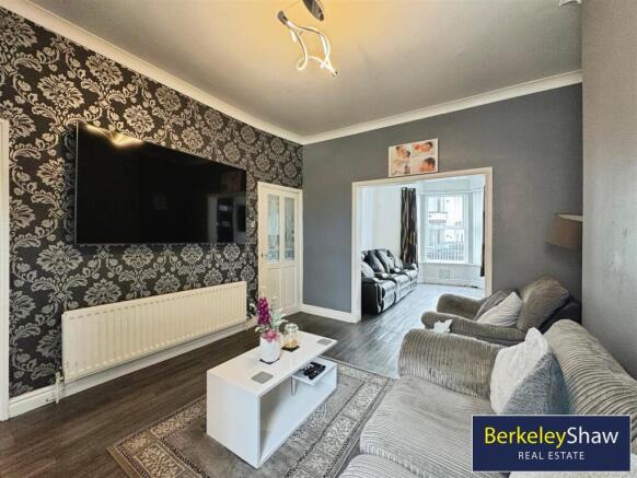 Penrhyn Avenue, L21