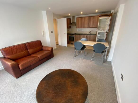 Lounge 2