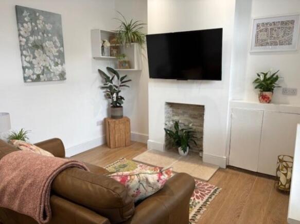 Lounge 2