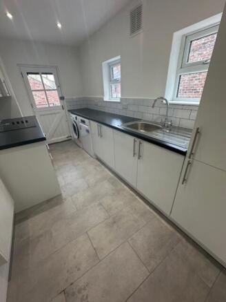 Kitchen 5