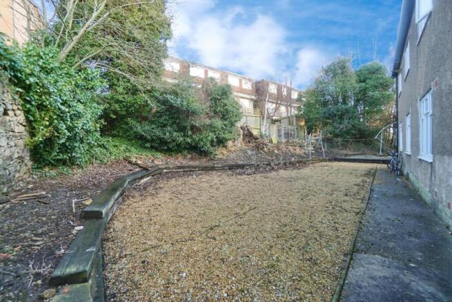 COMMUNAL GARDEN
