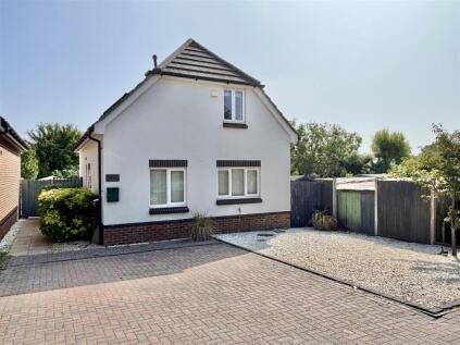 Saxon Close, Hamworthy, Poole