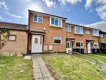 Warbler Close, Upton