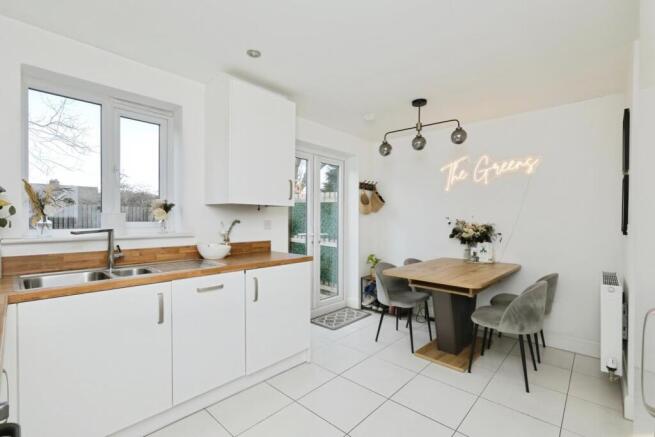 DINING KITCHEN