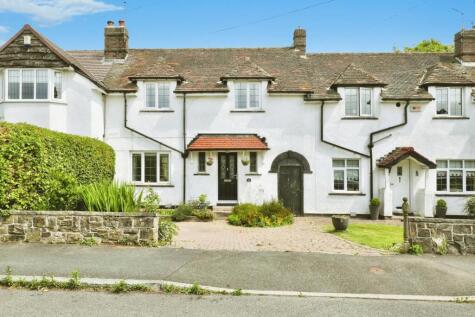 Backmoor Crescent Sheffield, S8 8LA