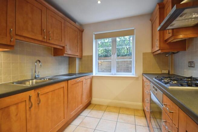 pbox-kitchen-344120.JPG