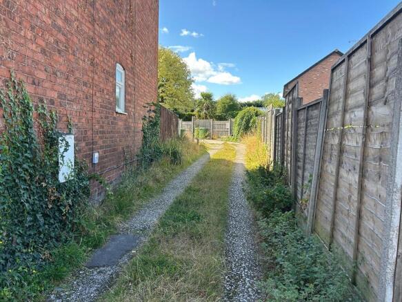 original-5BED0905...